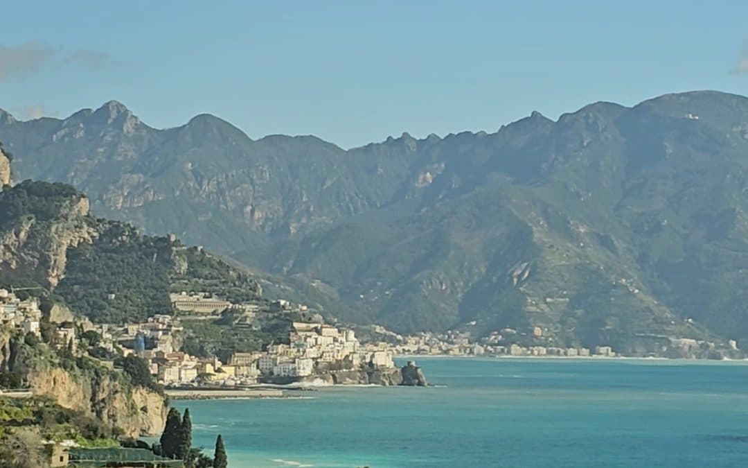La costa de Amalfi desde la carretera, febrero de 2026