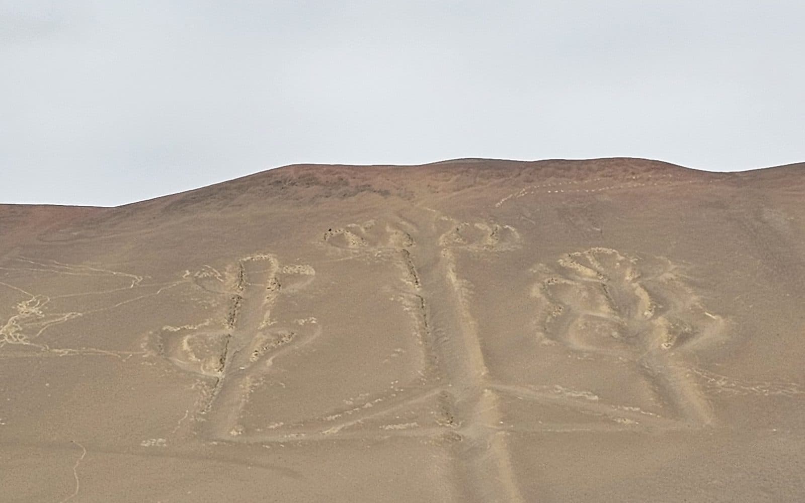 El geoglifo del Candelabro, en la bahía de Paracas, 6 de junio de 2026