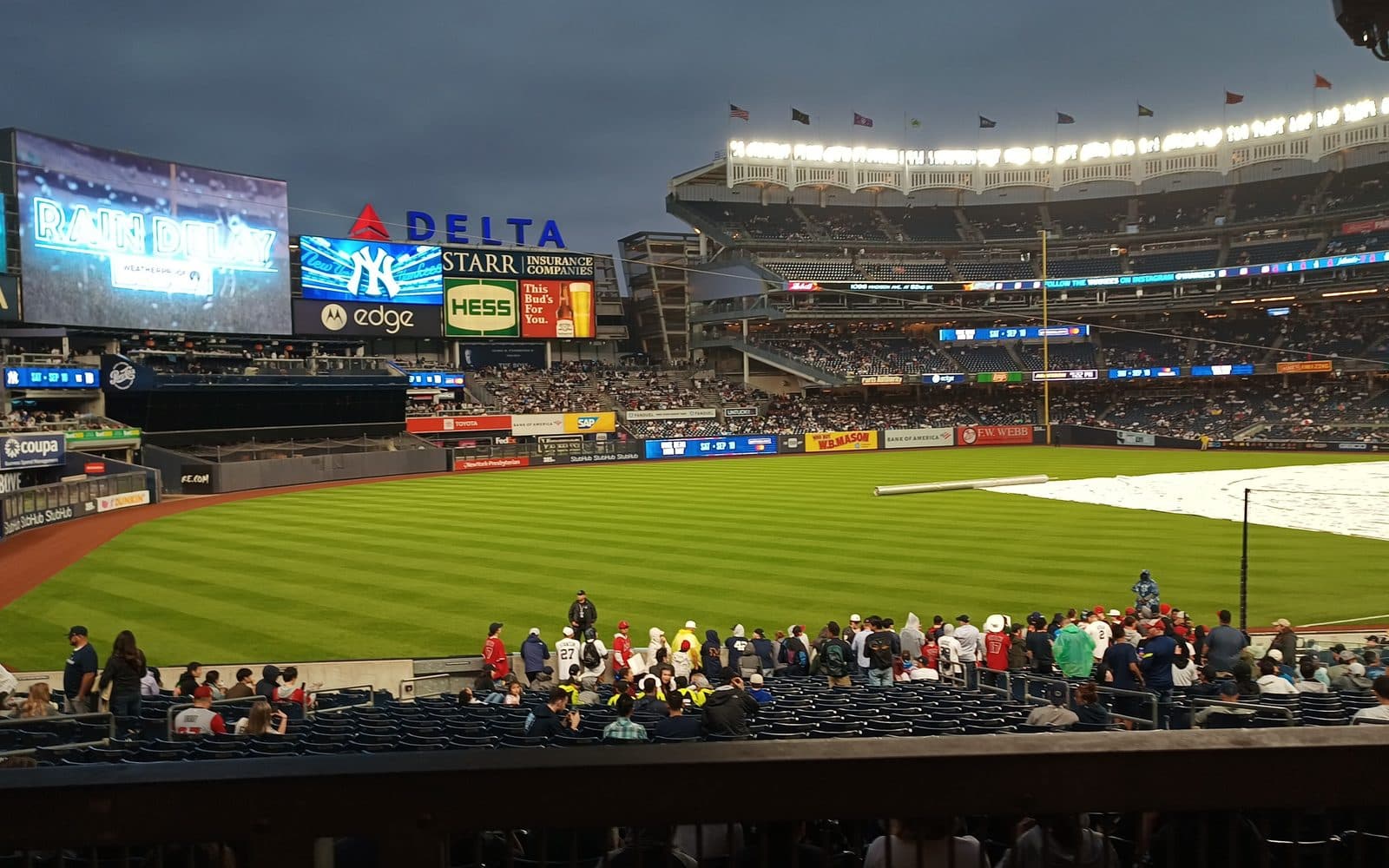 El Yankee Stadium desde las tribunas, en el partido del Bronx, 1 de junio de 2022