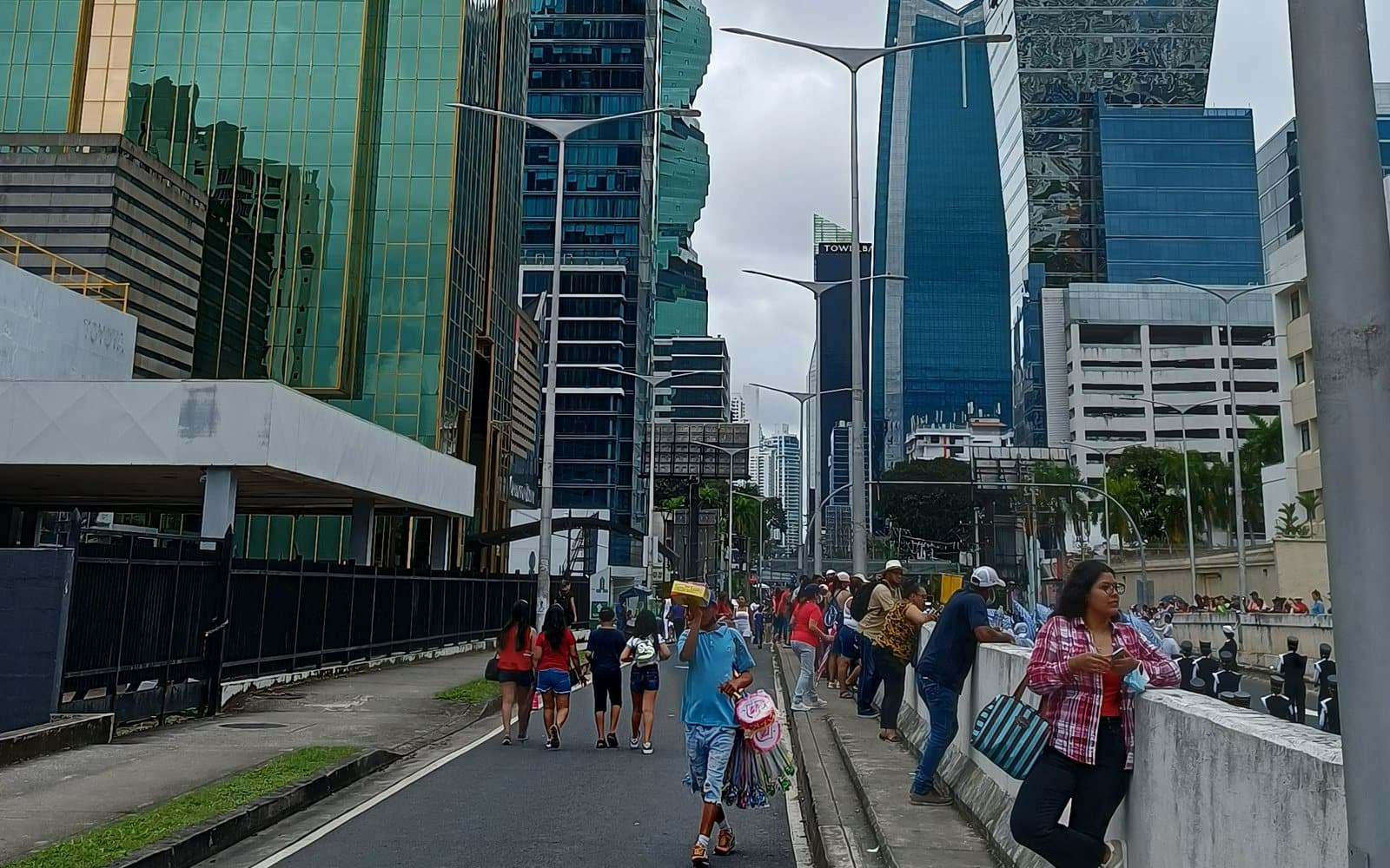 El distrito financiero de Ciudad de Panamá a pie de calle, 4 de noviembre de 2022